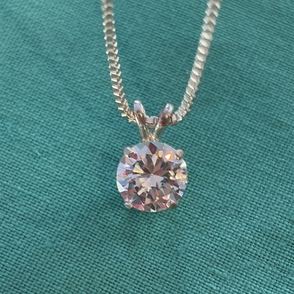💎 Sterling Silver Round CZ Pendant with 20in Box Chain - Picture 1 of 5